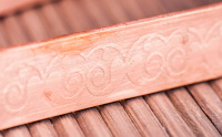 Kupferzange mit Gravur 22 cm lang, 15 mm breit